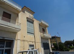 Casa indipendente in vendita