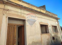 Casa indipendente in vendita