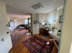 Appartamento in vendita