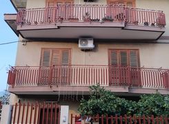 Trilocale in vendita