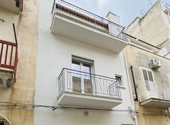Appartamento in vendita