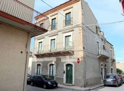 Casa indipendente in vendita