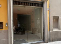 Negozio/Locale commerciale in affitto