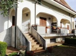 Casa Bi/Trifamiliare in affitto