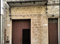 Box/posto auto in vendita