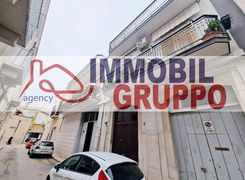 Casa indipendente in vendita