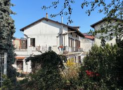 Casa indipendente in vendita