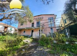 Villa in vendita