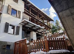 Casa indipendente in vendita