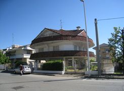 Casa indipendente in vendita