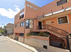 Casa indipendente in vendita