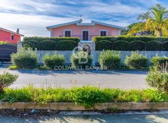 Villa in vendita