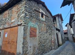 Trilocale in vendita