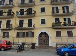 Trilocale in vendita