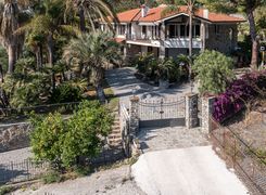 Casa Bi/Trifamiliare in vendita