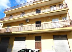 Casa indipendente in vendita