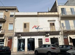 Appartamento in vendita