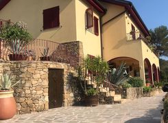Casa Bi/Trifamiliare in vendita
