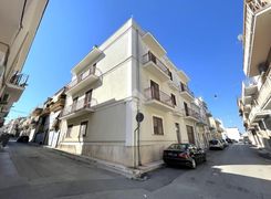 Appartamento in vendita