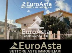 Appartamento in vendita