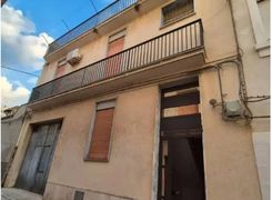 Casa indipendente in vendita