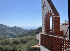 Casa indipendente in vendita
