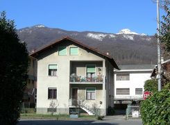 Casa Bi/Trifamiliare in vendita