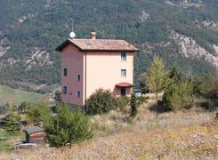 Casa indipendente in vendita