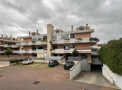 Trilocale in vendita