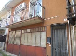 Trilocale in vendita