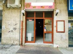 Negozio/Locale commerciale in affitto