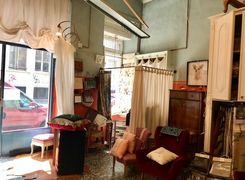 Negozio/Locale commerciale in affitto