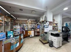 Negozio/Locale commerciale in vendita