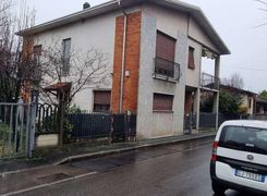 Casa Bi/Trifamiliare in vendita