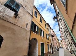 Trilocale in vendita