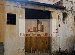 Box/posto auto in vendita