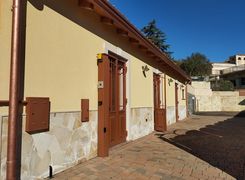 Casa indipendente in vendita
