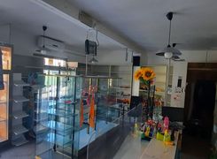 Negozio/Locale commerciale in vendita