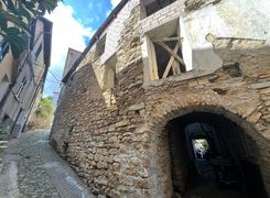 Trilocale in vendita
