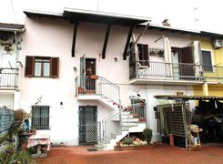 Casa Bi/Trifamiliare in vendita
