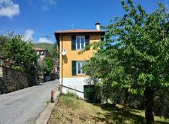 Casa indipendente in vendita