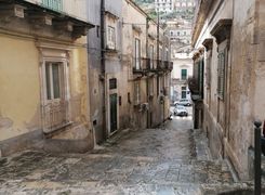 Casa indipendente in vendita