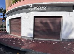 Negozio/Locale commerciale in vendita