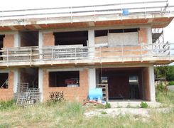 Casa Bi/Trifamiliare in vendita