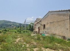 Negozio/Locale commerciale in vendita