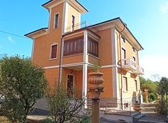 Quadrilocale in vendita