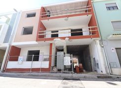 Trilocale in vendita