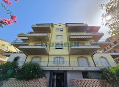 Appartamento in vendita