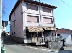 Casa indipendente in vendita