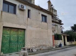 Appartamento in vendita